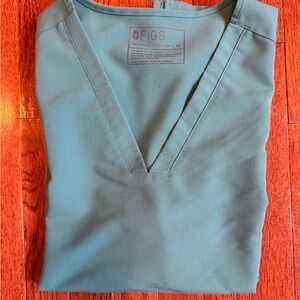 FIGS Women’s Teal V-Neck Scrub Top